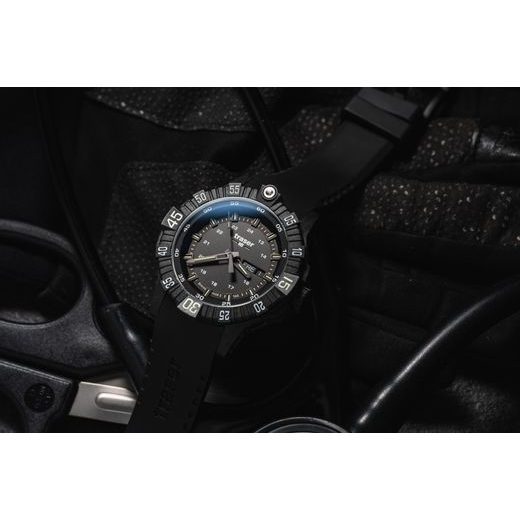 TRASER P99 Q TACTICAL BLACK RUBBER - TACTICAL - ZNAČKY