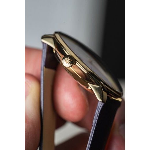 JUNGHANS MEISTER FEIN KLEINE AUTOMATIC 27/7232.00 (2) - LADIES - ZNAČKY