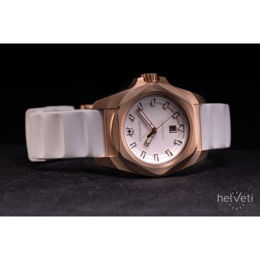 VICTORINOX I.N.O.X. MALÝ 242037 - I.N.O.X. - ZNAČKY