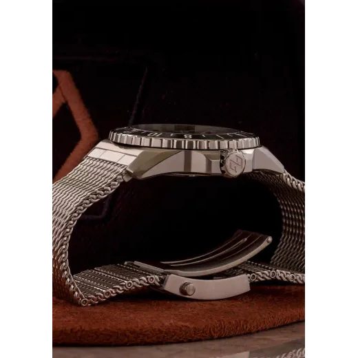 FORMEX REEF GMT AUTOMATIC CHRONOMETER GREEN DIAL WITH RED GMT - REEF - ZNAČKY