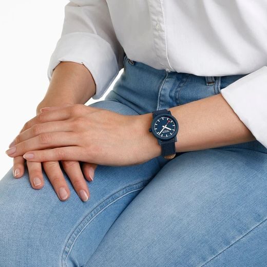 MONDAINE ESSENCE MS1.32140.LD - ESSENCE - ZNAČKY