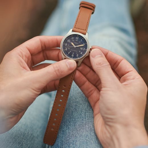 TIMEX EXPEDITION FIELD POST SOLAR TW2V03600 - TIMEX - ZNAČKY