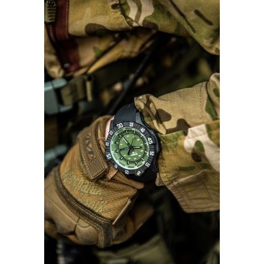 TRASER P99 Q TACTICAL GREEN NATO - TACTICAL - ZNAČKY