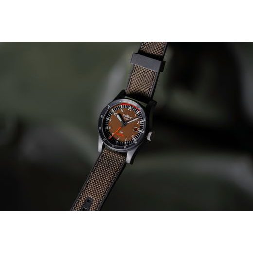 FORTIS FLIEGER F-39 WERK 7 TACTICAL GREEN LIMITED EDITION F4220029 - FLIEGER - ZNAČKY