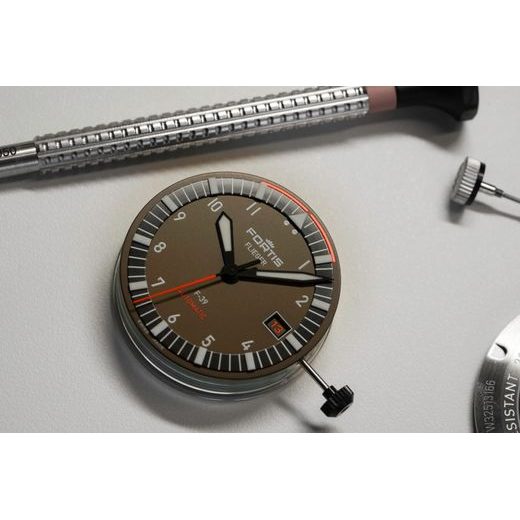 FORTIS FLIEGER F-39 WERK 7 TACTICAL GREEN LIMITED EDITION F4220029 - FLIEGER - ZNAČKY