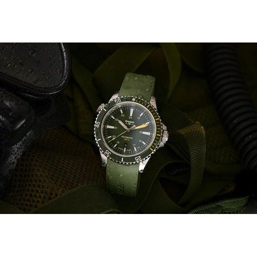 TRASER P67 DIVER AUTOMATIC GREEN ZELENÁ GUMA - HERITAGE - ZNAČKY
