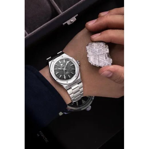 NIVADA GRENCHEN F77 METEORITE 68016A77 - F77 - ZNAČKY