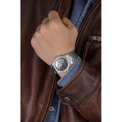 NIVADA GRENCHEN F77 TITANIUM ANTHRACITE - F77 - ZNAČKY