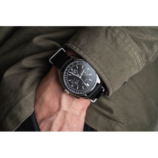 BULOVA 96A225 LUNAR PILOT CHRONOGRAPH WATCH - ARCHIVE SERIES - ZNAČKY