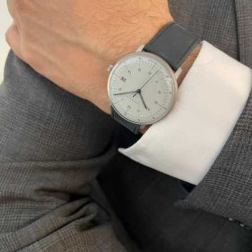 JUNGHANS MAX BILL MEGA SOLAR SAPPHIRE 59/2023.02 - MAX BILL MEGA - ZNAČKY