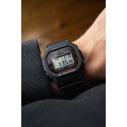 CASIO G-SHOCK DW-5000R-1AER - G-SHOCK - ZNAČKY