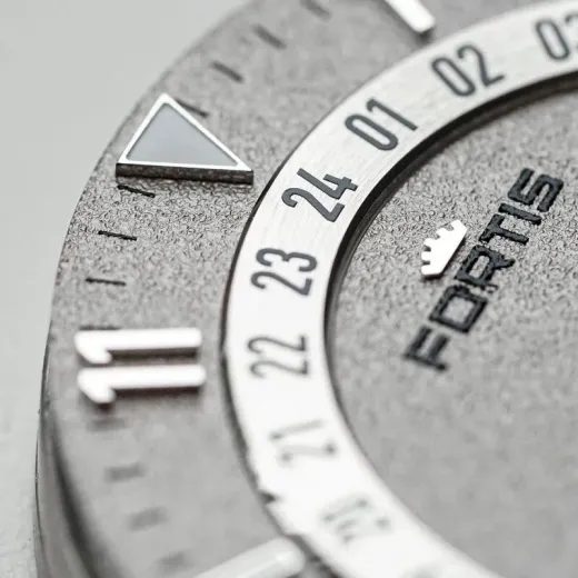 FORTIS VAGABOND V-40 STORMY GRAY COSC F6660000 - VAGABOND - ZNAČKY