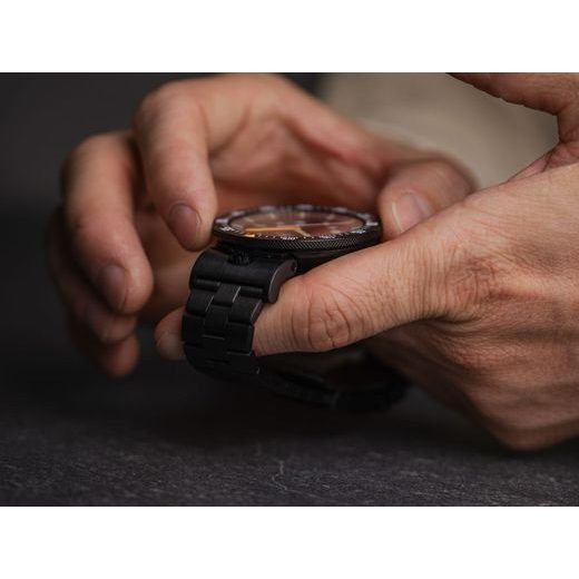 LACO EINSATZUHR ATACAMA.3 MB - SQUAD - ZNAČKY