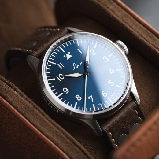 LACO FLIEGER STUTTGART PRO BLAU 43 HANDWINDING - FLIEGER PRO - ZNAČKY