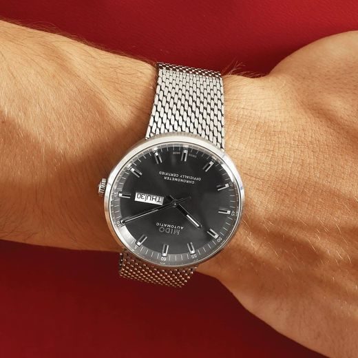 CHRONOMETER MIDO COMMANDER ICÔNE M031.631.11.061.00 - COMMANDER - ZNAČKY