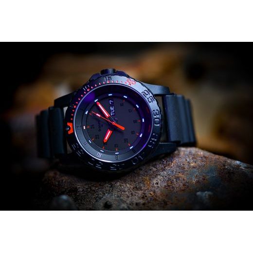 TRASER P6600 RED COMBAT GUMA - TACTICAL - ZNAČKY