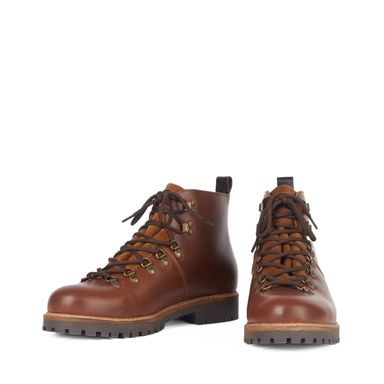 Barbour Wainwright Hiking Boots — Chestnut