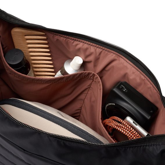 Bellroy Laneway Crescent Bag (7 l)