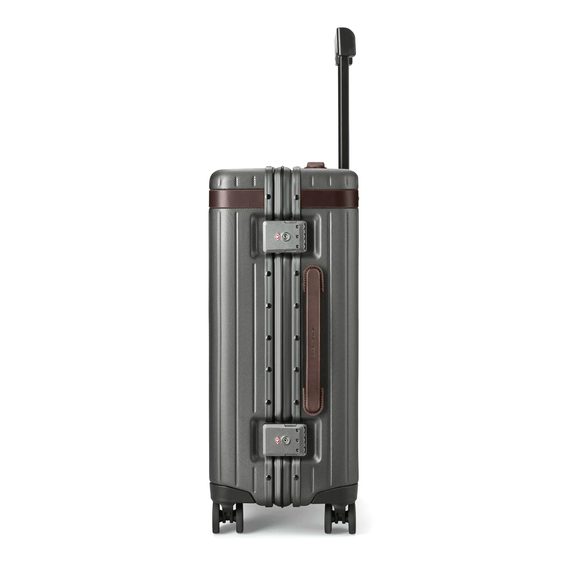 Carl Friedrik The Carry-on