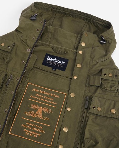 Barbour × TO KI TO Field Utility Casual Jacke — Dunkelgrün