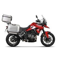 KOMPLETNÁ SADA HLINÍKOVÝCH KUFROV SHAD TERRA, 48 LITROVÝ VRCHNÝ KUFOR, 36/47 LITROVÝ BOČNÉ KUFRE, VRÁTANE MONTÁŽNEJ SADY A PLATNI SHAD TRIUMPH TIGER 900