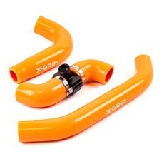 SILIKÓNOVÉ HADICE CHLADIČA X-GRIP – ORANŽOVÁ – GASGAS EC 250 (2024 - 2025) A ĎALŠIE MODELY