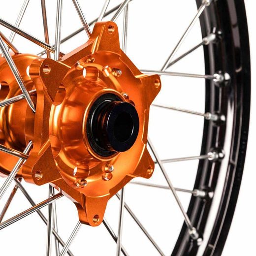 KOMPLETNÉ KOLESO V2 X-GRIP – 21" X 1,6", ČIERNA/ORANŽOVÁ
