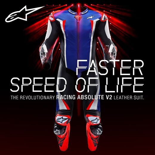 ALPINESTARS RACING ABSOLUTE 2 – MOTOCYKLOVÁ KOMBINÉZA (METALICKÁ MODRÁ/ČIERNA/BIELA/ČERVENÁ FLUO) 2024