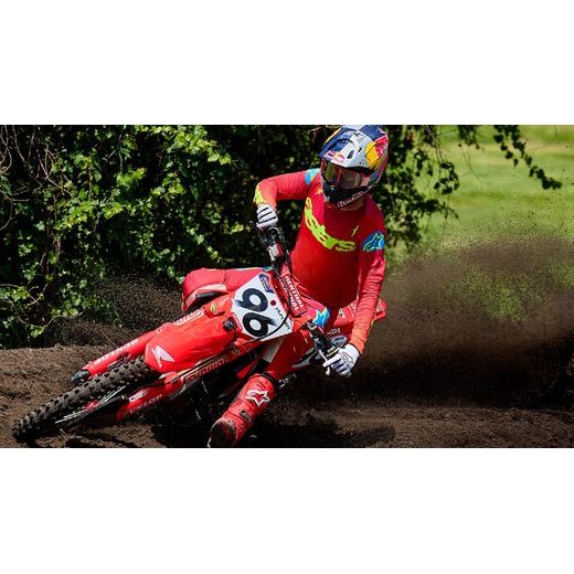 ALPINESTARS SUPERTECH CORP – MOTOKROSOVÉ OKULIARE NA MX A ENDURO (ČIERNA/SIVÁ, ZRKADLOVÉ STRIEBORNÉ PLEXI) 2025