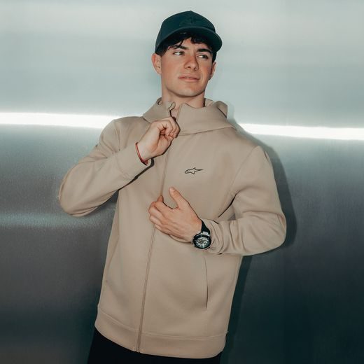 ALPINESTARS CYPHER HOODIE – VOĽNOČASOVÁ MOTO MIKINA (PIESKOVÁ)