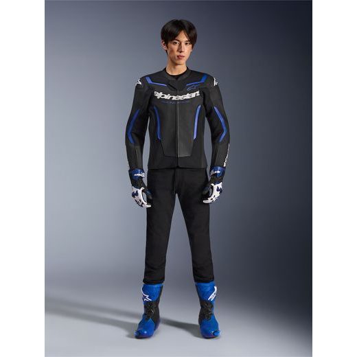 ALPINESTARS GP FORCE V2 AIRFLOW – MOTOCYKLOVÁ BUNDA NA CESTNÚ JAZDU (ČIERNA/METALICKÁ MODRÁ) 2026