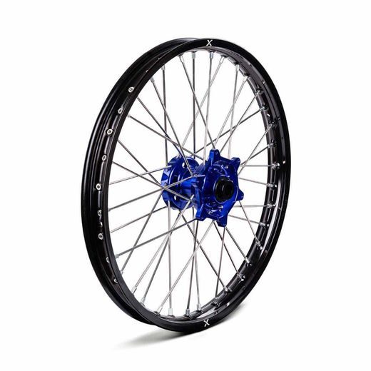 KOMPLETNÉ KOLESO V2 X-GRIP – 21" X 1,6", ČIERNA/MODRÁ