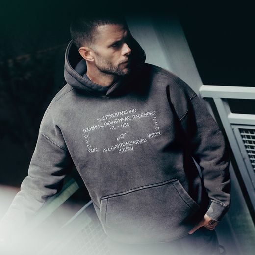 ALPINESTARS INFINITE WASHED OVERSIZED HOODIE – VOĽNOČASOVÁ MOTO MIKINA (SEPRANÁ ČIERNA)