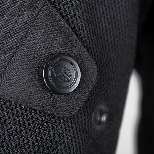 BUNDA AIR, SPARTAN (ČIERNA)