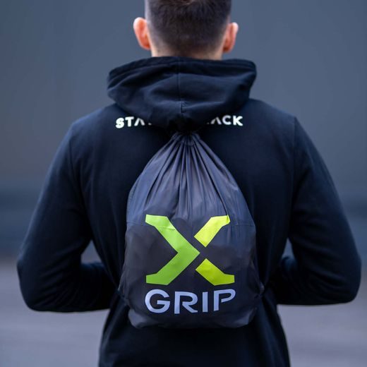VAK SO SŤAHOVACÍMI ŠNÚRKAMI X-GRIP – ČIERNA