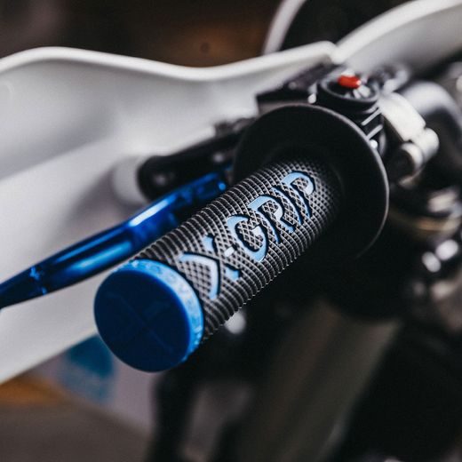 RUKOVÄTE X-GRIP BRAAAAP – MODRÁ – GASGAS EC 125 (2025) A ĎALŠIE MODELY