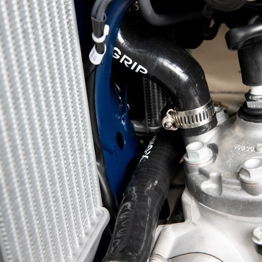 SILIKÓNOVÉ HADICE CHLADIČA X-GRIP – MODRÁ – GASGAS EC 250 (2021 - 2023) A ĎALŠIE MODELY