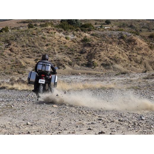 VRCHNÝ HLINÍKOVÝ KUFOR NA MOTORKU SHAD TERRA TR37 D0TR37100