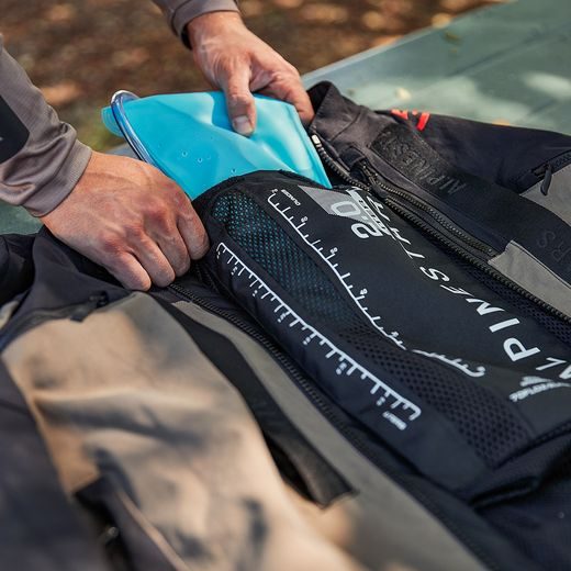 BUNDA TECHDURA, ALPINESTARS (ČERNÁ/HNĚDÁ) 2024