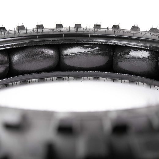 X-GRIP EXX EXH-2 140/80-18 – SEGMENTOVÝ HARD ENDURO MOUSSE, SADA 14 KS