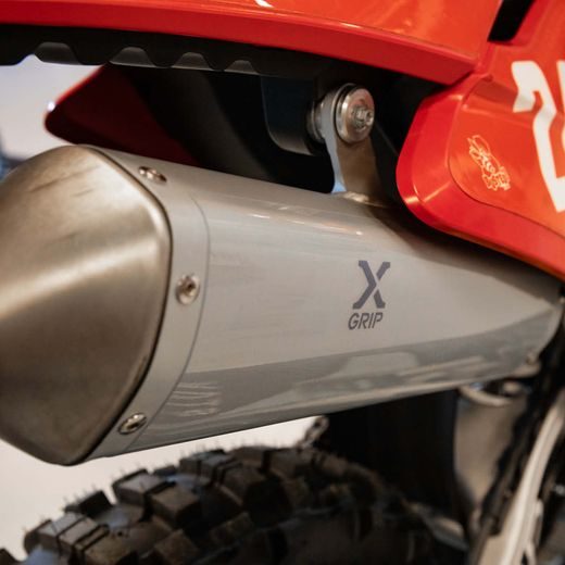 OCHRANNÁ FÓLIA VÝFUKU X-GRIP – PRIEHĽADNÁ, M