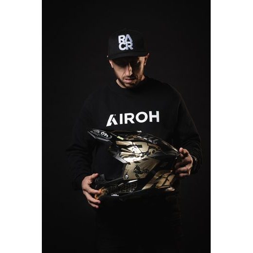 PŘILBA AVIATOR 3.0 "TC 222 THE LEGEND" AIROH (ČERNÁ/ZLATÁ) 2023