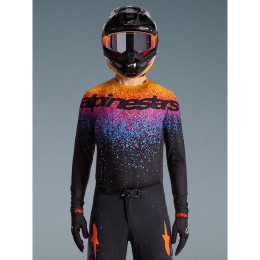ALPINESTARS SUPERTECH LIMITOVANÁ EDÍCIA BLACK HOLE – MOTOKROSOVÝ DRES NA MX A ENDURO (ČIERNA/MULTICOLOR) 2026