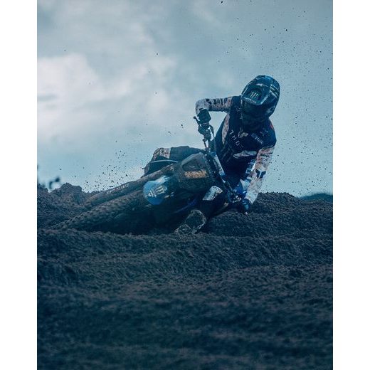 ALPINESTARS SUPERTECH VISION DNGR38 XXV – MOTOKROSOVÉ OKULIARE NA MX A ENDURO (ČIERNA/STRIEBORNÁ, ZRKADLOVÉ STRIEBORNÉ PLEXI) 2026