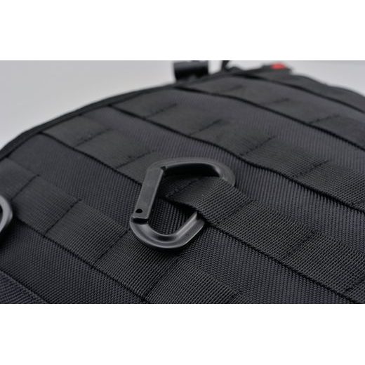 BRAŠNA NA SEDADLO SPOLUJAZDCA OBJEM 20 - 26 L, HENLYBEGINS