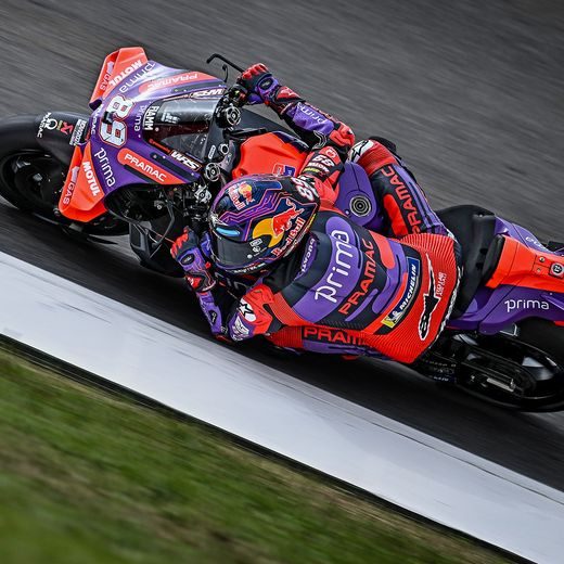 ALPINESTARS AIRBAGOVÁ VESTA TECH-AIR®7X SYSTÉM – AIRBAGOVÝ SYSTÉM NA MOTORKU (ČIERNA/ČERVENÁ) 2025