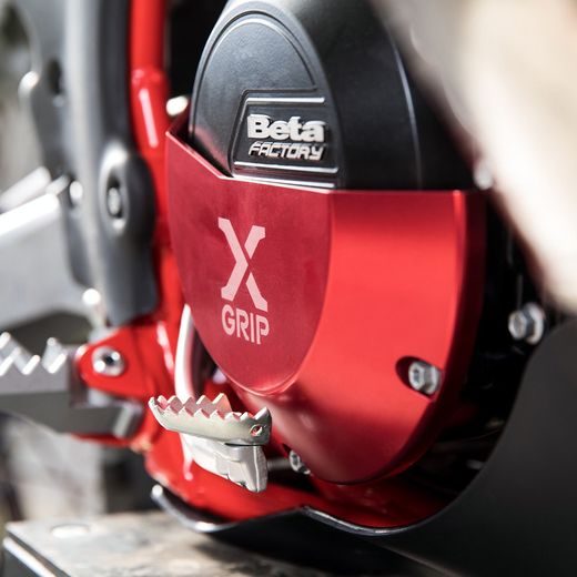 X-GRIP – CHRÁNIČ VEKA SPOJKY, ČIERNY – BETA RR 250 (2018–2024) A ĎALŠIE