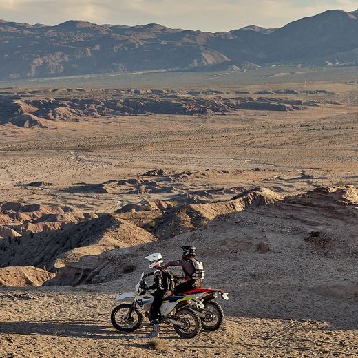 DRES TECHDURA, ALPINESTARS (ČERVENÁ FLUO) 2024