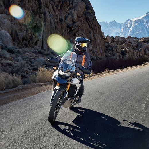 ALPINESTARS STELLA ST-2 AIR – DÁMSKA BUNDA NA MOTORKU (SIVÁ/TMAVO SIVÁ/KORÁLOVÁ FLUO) 2025