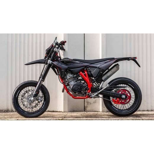 MOTOCYKEL BETA RR MOTARD 125 R ČIERNA